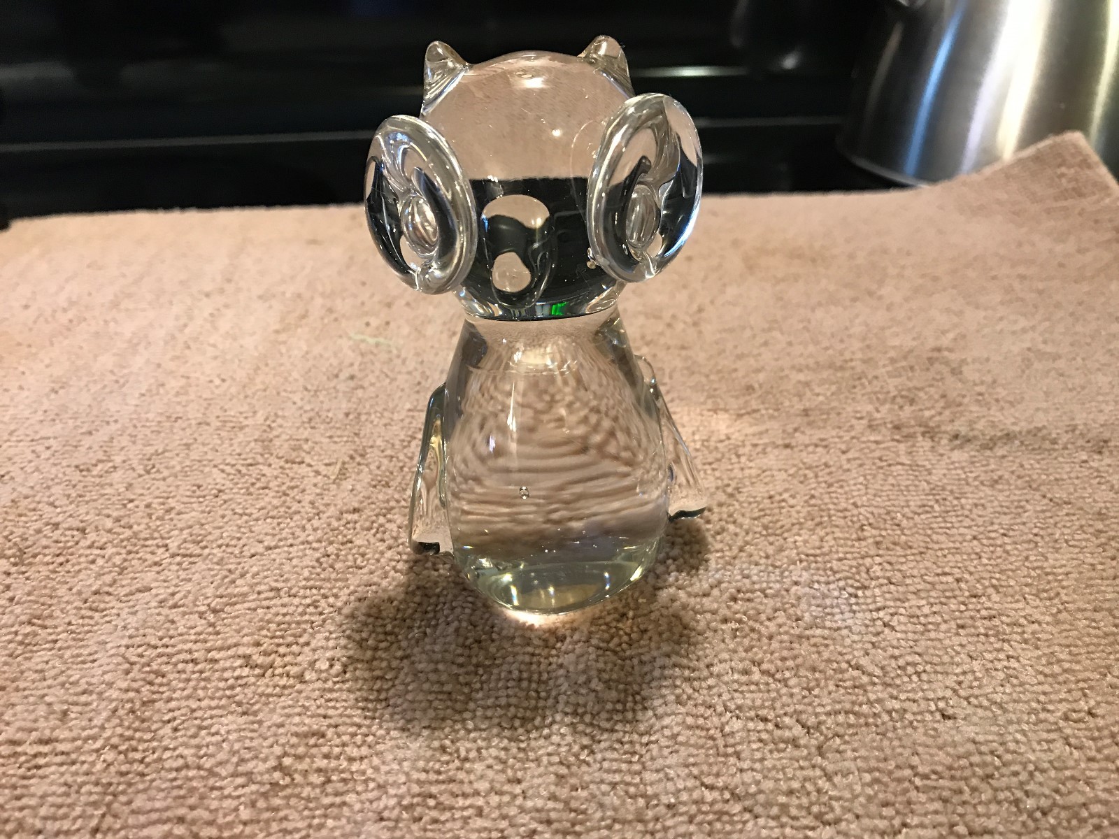 Vintage HiMark Glass Owl Paperweight Collectible Beautiful Lot# 0089
