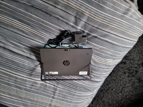 HP Pro X2 612 G2 Tablet Intel Pentium 4GB RAM 128GB SSD HP Pro X2 612 G2 Tablet Intel Pentium 4GB RAM 128GB SSD
