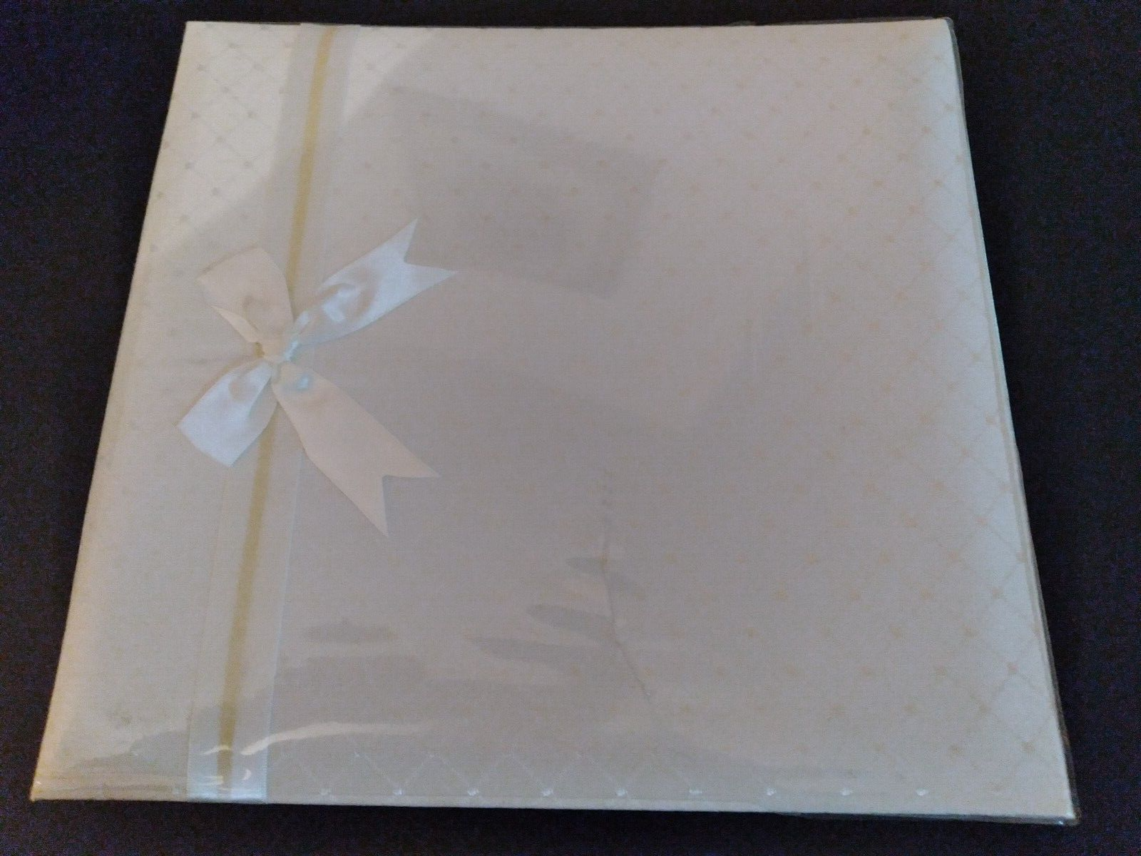 PIONEER "WEDDING" 12"X12" CLOTH POSTBOUND SCRAPBOOK ALBUM