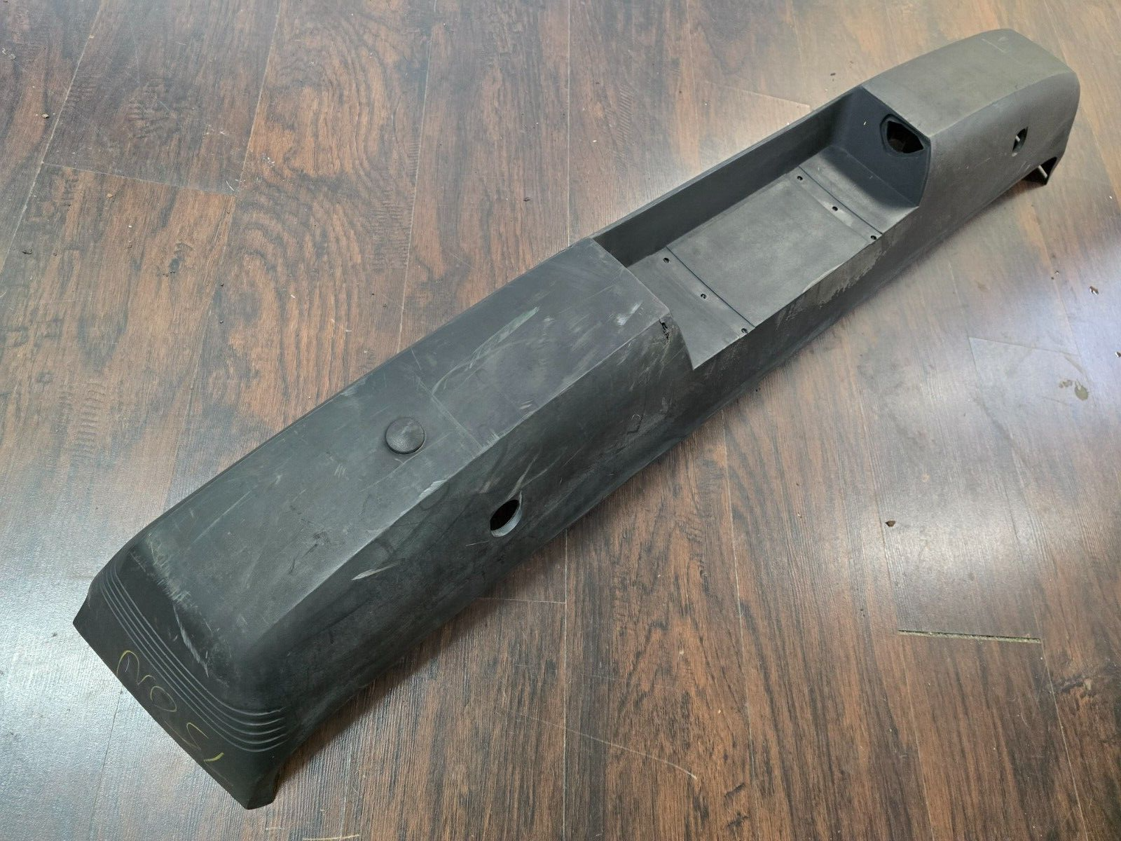 USED ORIGINAL GENUINE PORSCHE 914 RUBBER REAR BUMPER COVER 1975-76 #6