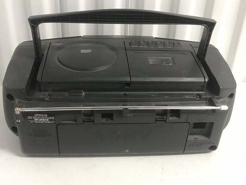 Sony CFD-V25 Boom Box CD Radio Cassette Recorder Mega Bass - Nice Unit!