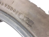 BMW X1 E84 12-15 1 x Reifen Ganzjahresreifen Nexen 255/40R18 99 Y BMW X1 E84 12-15 29.04.2015 gebraucht Vorschau 12