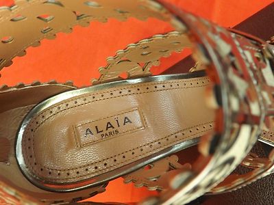 Pre-owned Paris Alaia Dark Silver Laser Cut Patent Leather Platform Sandals Pumps 40 $1550 In Dark Silver /beige