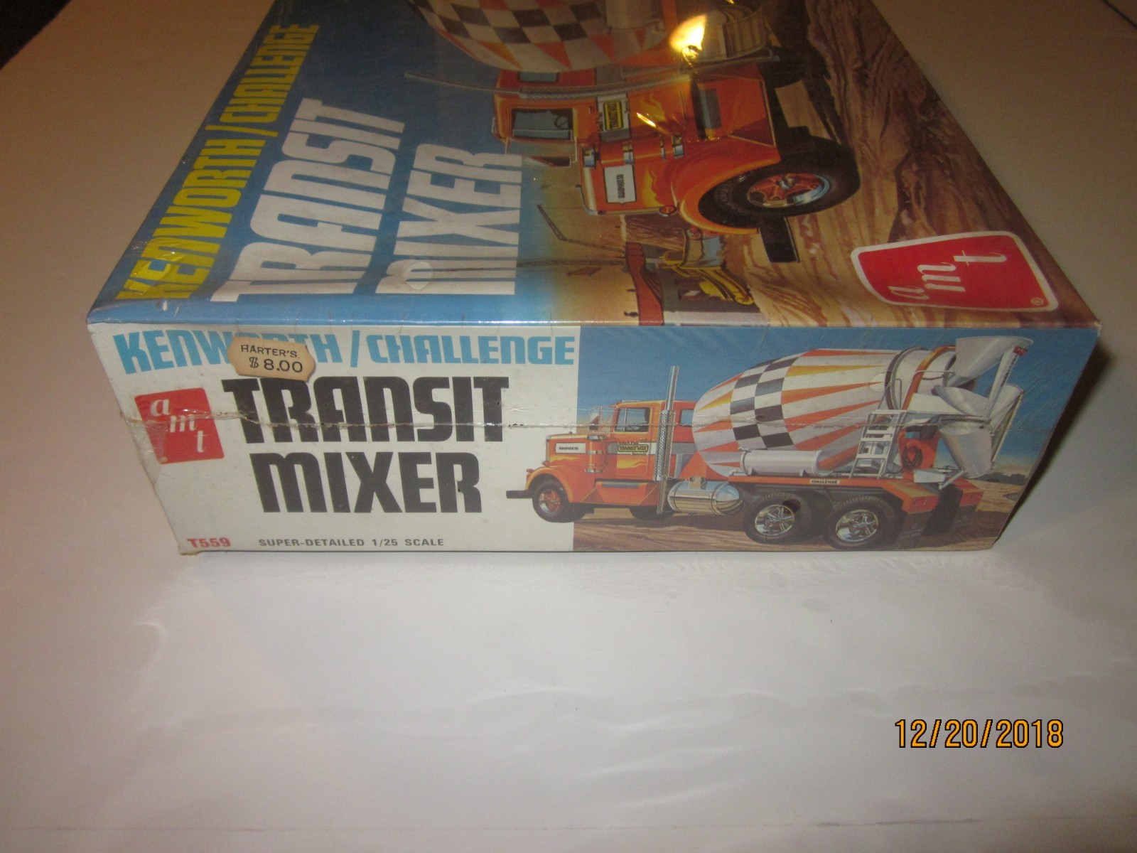 Amt Kenworth Challenge Transit Mixer T559 1/25 Scale