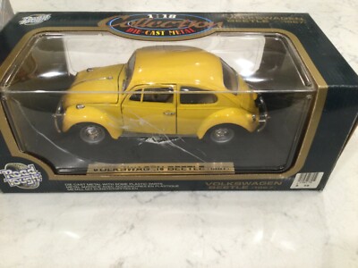 ロードタフ　フォルクスワーゲン　ビートル1967  1/18スケール ダイキャストカー【ROAD LEGENDS 1/18】フォルクスワーゲン