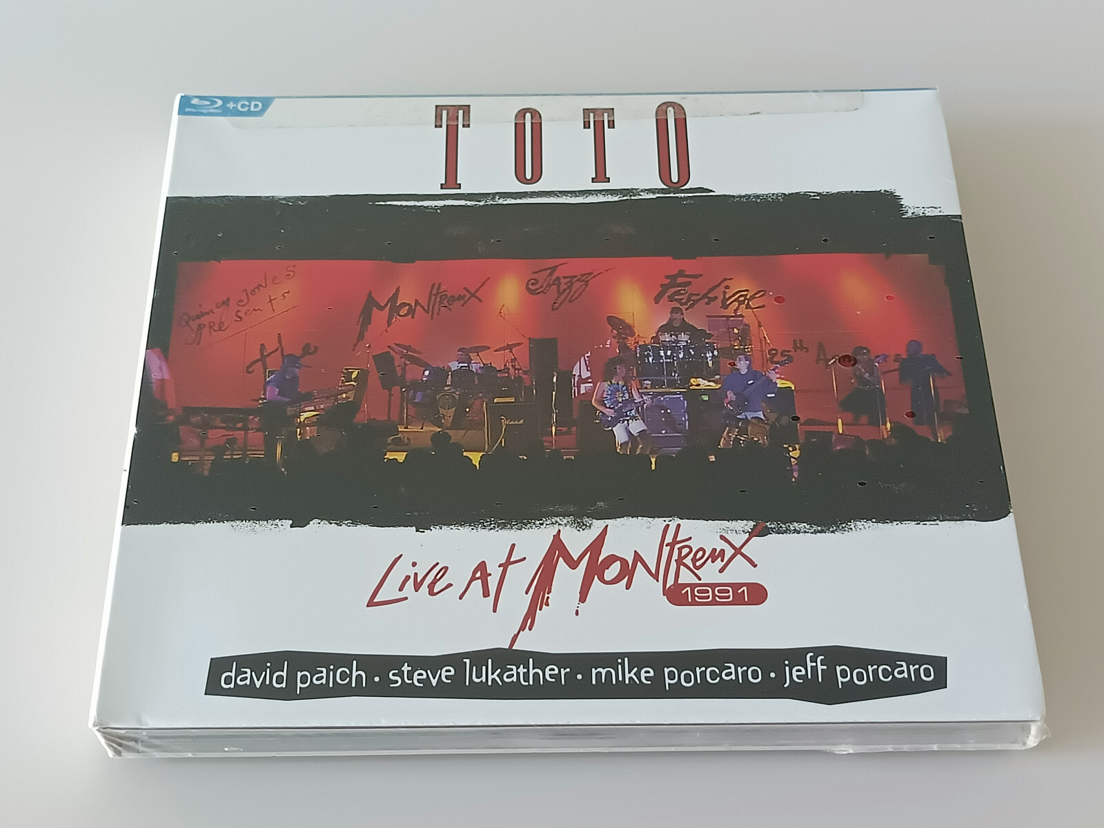 その他 Live at Montreux [CD] Amazon.com: Gary Moore: Live at Montreux 2010 : Gary Moore