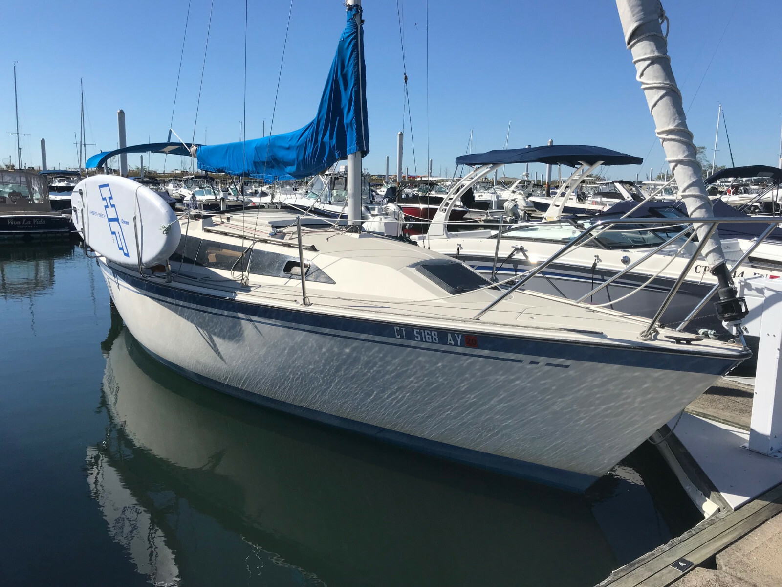 1986 Oday 272 shoal draft fin keel 9.9 4 stroke autopilot