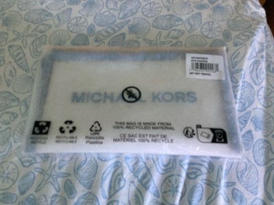 NWT Michael Kors Jet Set Large Clear Vinyl Wristlet Blue Trim Sealed $228