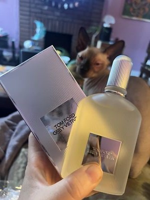 値下げ　トムフォード　GREY VETIVER 50ml TOM FORD GREY VETIVER EAU DE PARFUM SPRAY FOR MEN 1.7 Oz