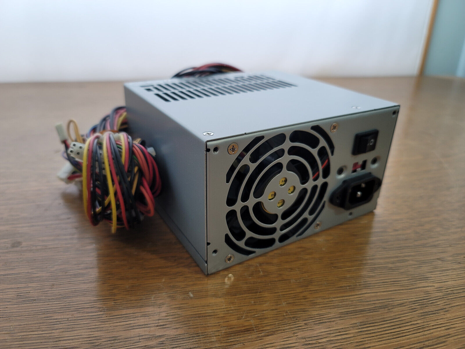 NEW Old Stock SPI SparklePower ATX-300GT 300W Power Supply ATX Retro 6Pin ARCADE NEW Old Stock SPI SparklePower ATX-300GT 300W Power Supply ATX Retro 6Pin ARCADE