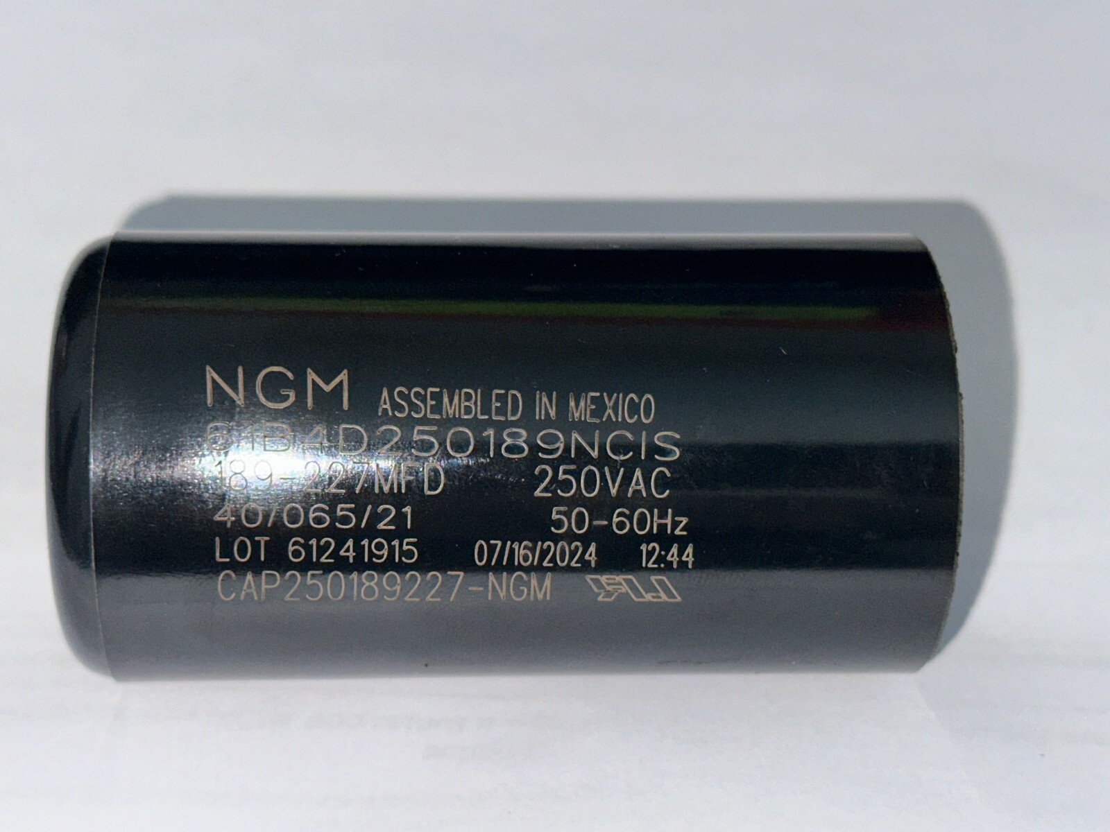 OEM NGM 61B4D250189NCIS Capacitor 189-227 uF/ MFD 250 Vac 50