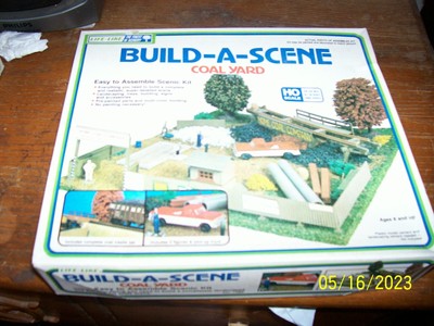 Vintage Life Like HO Scale Build A Scene Coal Yard  #1369 MIB