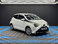 2021 Toyota AYGO 1.0 VVT-i x-play Euro 6 5dr (Safety Sense) HATCHBACK Petrol Man