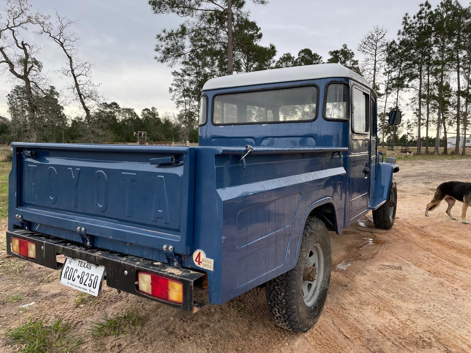 Owner 1989 Toyota Bandeirante Extended Cab , Manuel Transmission, Blue Truck