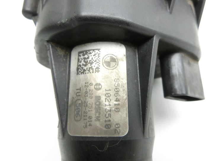 BMW F11 520d 10-13 Stellmotor Verstelleinheit für Ladedruck BMW F11 520d 10-13 18.05.2012 8506410 1027510... Vorschau 5