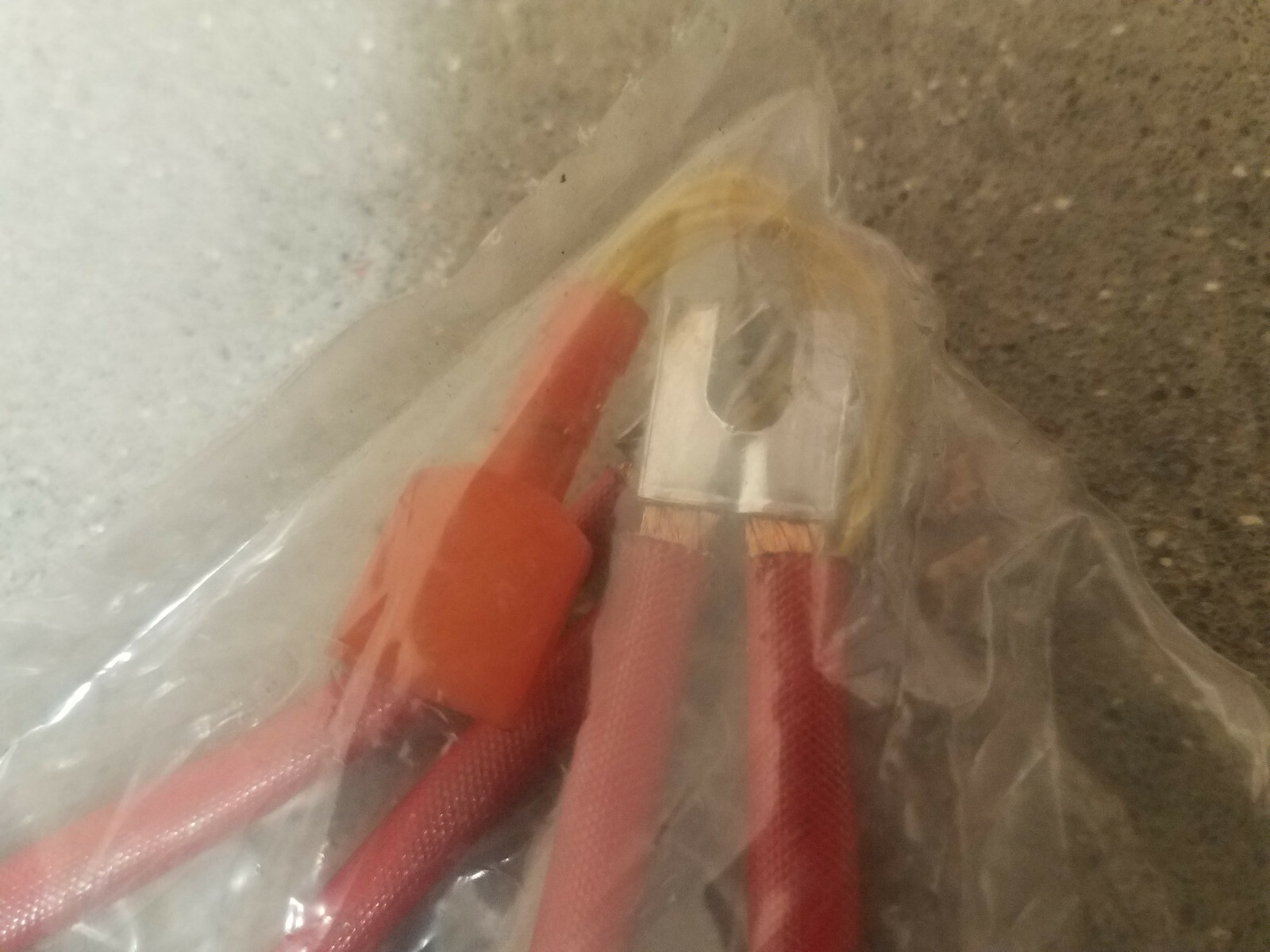 Hyster 1389604 Brush 1-Pack 1-Pair New