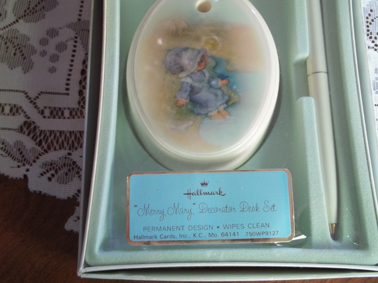 Vintage Hallmark Decorator Desk Set 