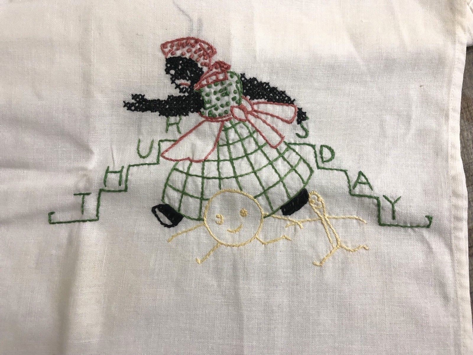 Vintage Black Americana Embroidered Days Of The Week Tuesday / Thursday