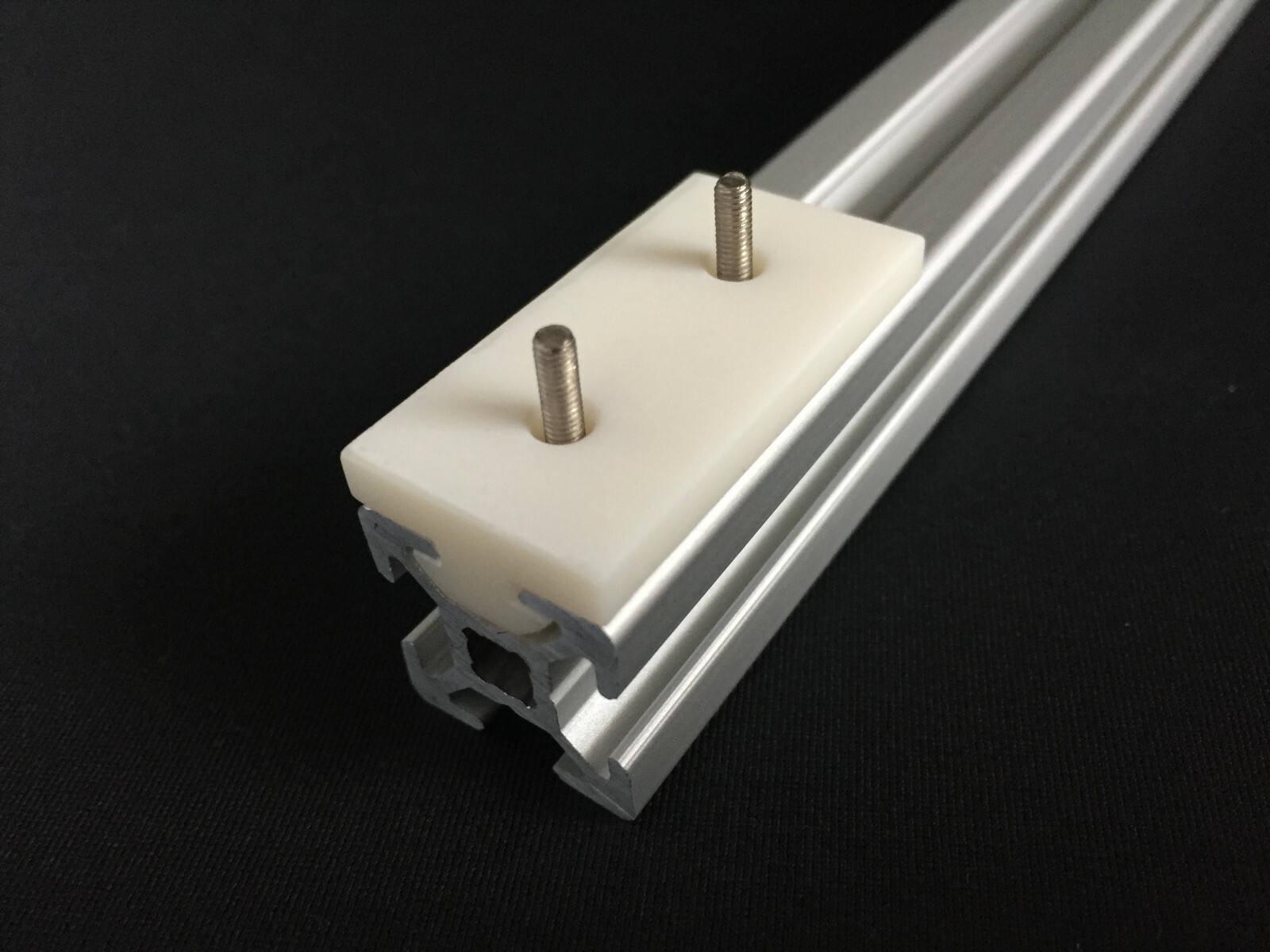 Aluprofil 20x20 BTyp Nut 6 Standardlängen