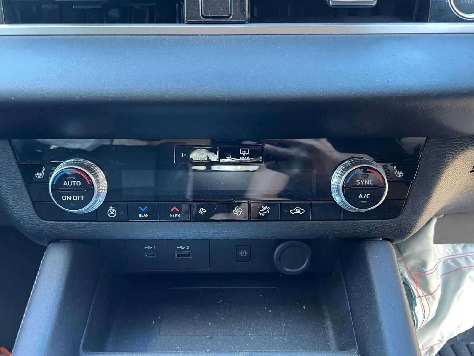 2024 Mitsubishi Outlander ZM 08/2021-2026 LEFT FRONT DOOR LOCK image 9