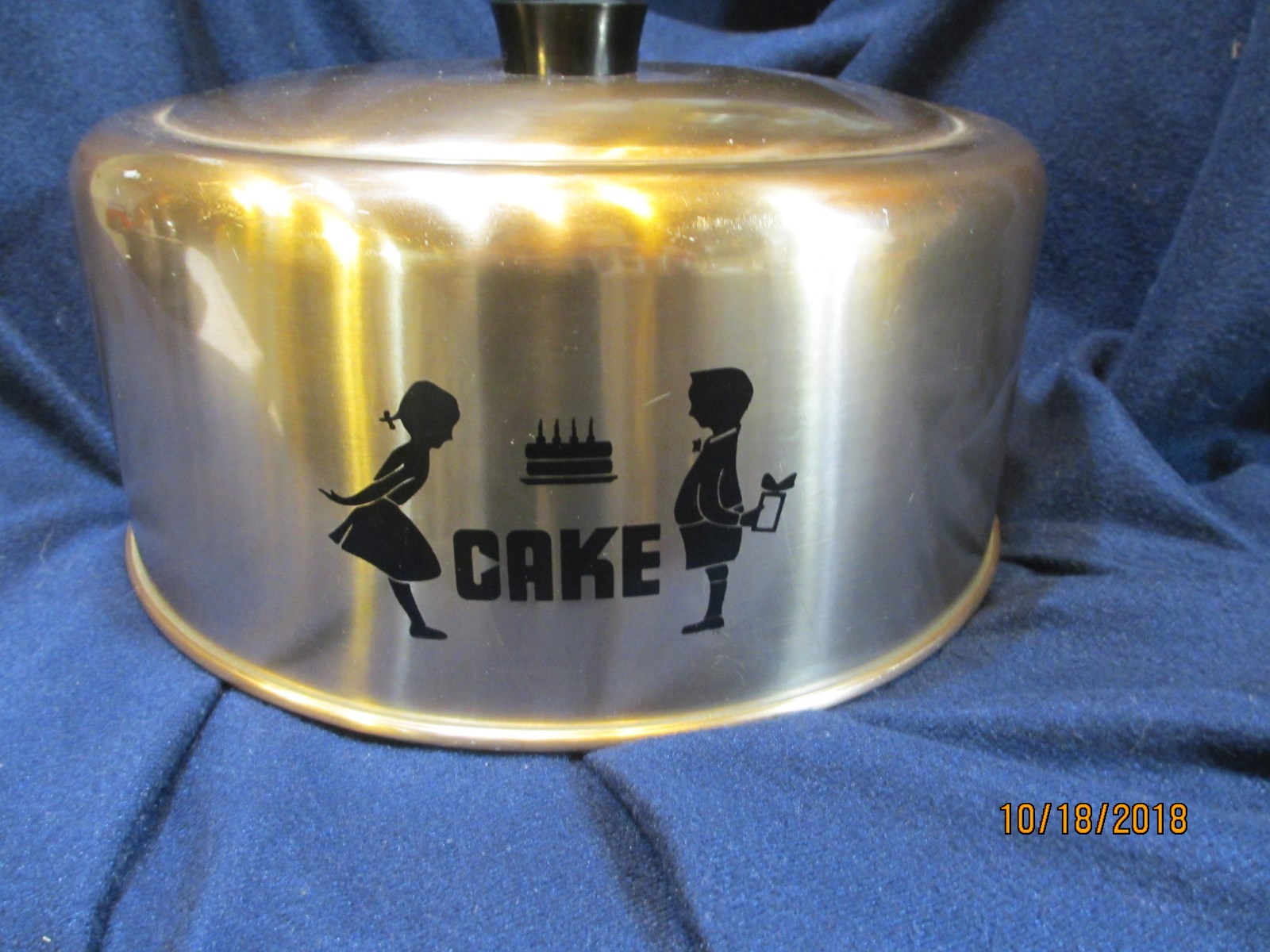 VTG COPPER COLORED ALUMINUM WEST BEND CAKE SAVER COVER GIRL & BOY BIRTHDAY EUC