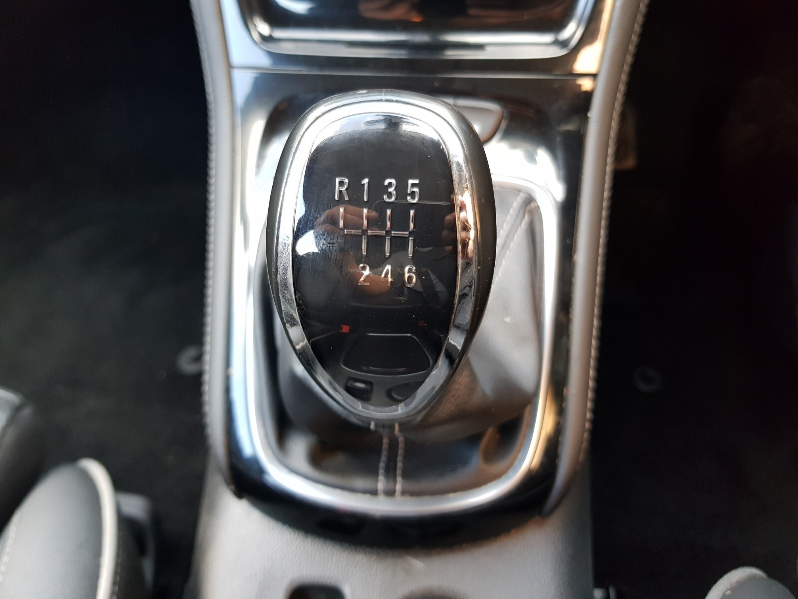Vauxhall Astra K 2015-2020 MANUAL GEAR KNOB 6 SPEED GEAR
