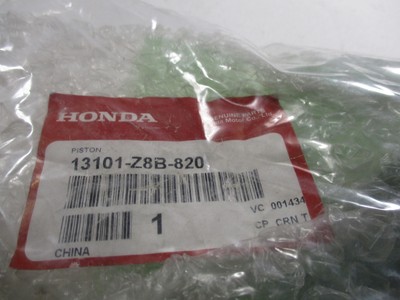 New Genuine OEM Honda Toro 13101-Z8B-820 Piston Engine Replacement Part