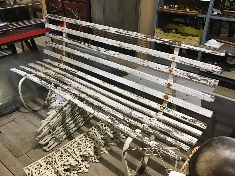 Vintage Shabby Chic White Wooden Garden Outdoor Bench Seat Chair