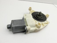 Mercedes W246 B180 14-18 Fensterhebermotor Rechts Vorne Mercedes W246 B180 14-18 22.11.2016 A2469065200 933866-101... Vorschau 2