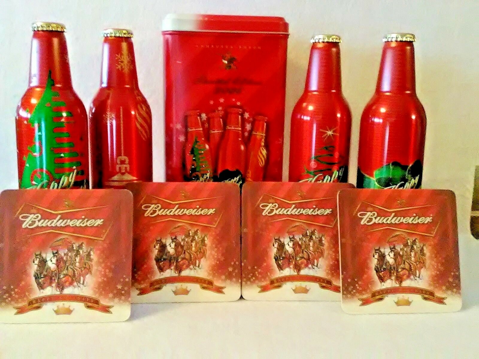 2006 Budweiser limited edition Holiday tin with 4 aluminum bottles NEVER OPENED!