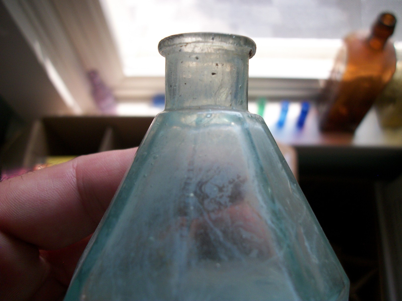 1880s ERA TOOLED LIP EIGHT SIDED AQUA UMBRELLA INK PANELED BASE EDGES FREE SHIP