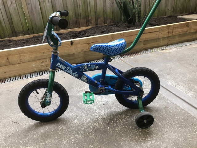 paw patrol bike with parent handle