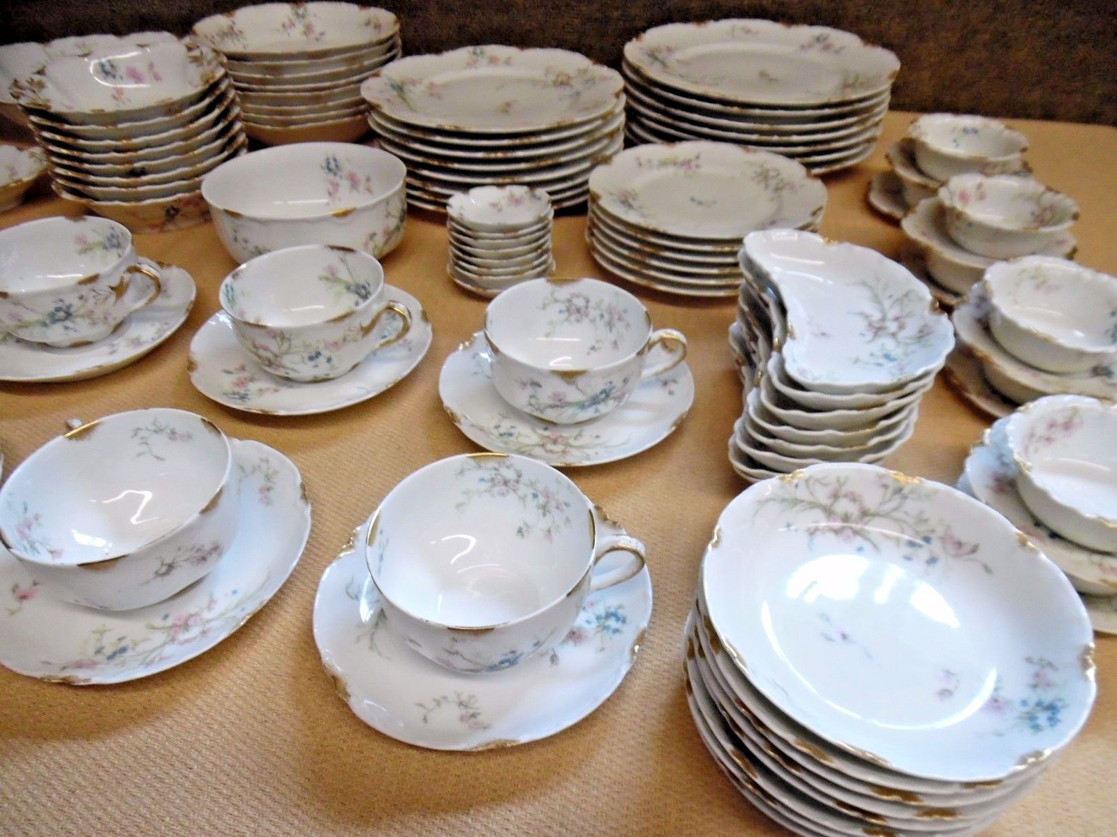 SALE⬇️Haviland France プレート　5枚　Limoges Stunning Haviland Limoges, France Schleiger #98 Clover Leaf