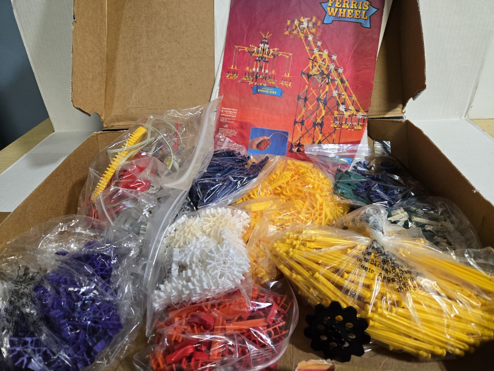 K'NEX Ferris Wheel 3' Feet Tall Kit Motor #15116 1999 Complete Box