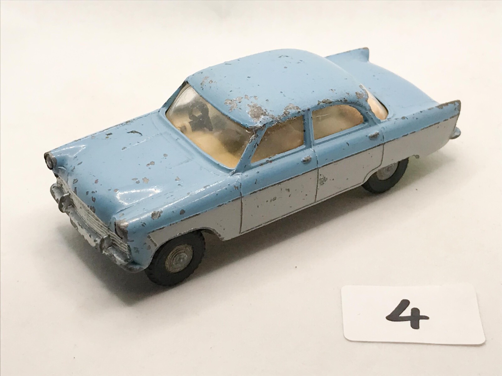 ミニカー SPOT - ON FORD ZODIAC with light Spot-On Toys 100SL Ford Zodiac with lights - Diecast