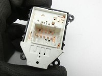 Hyundai I40 VF 12-19 Spiegelverstellung Aussenspiegel Schalter Hyundai I40 VF 12-19 19.03.2015 39R480-1230... Vorschau 4