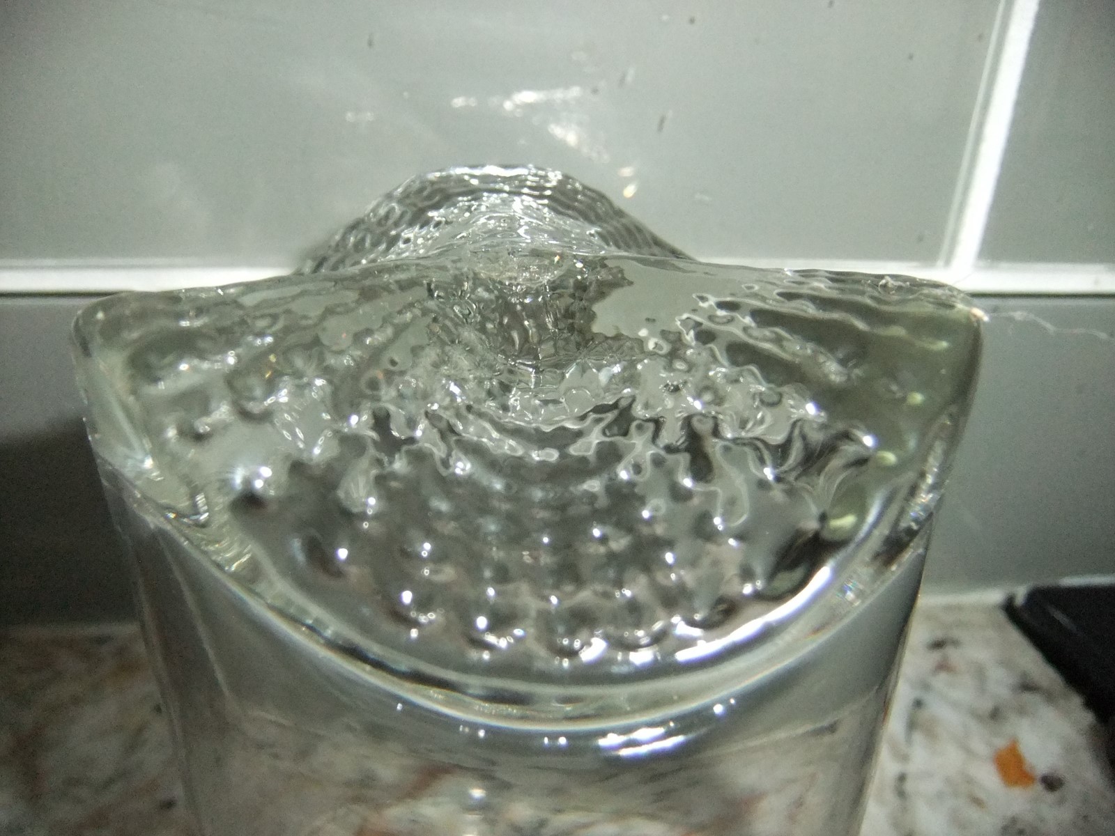 VINTAGE DISNEY FROSTED ETCHED MICKEY MOUSE ROCKS GLASS W/HEAVY BASE