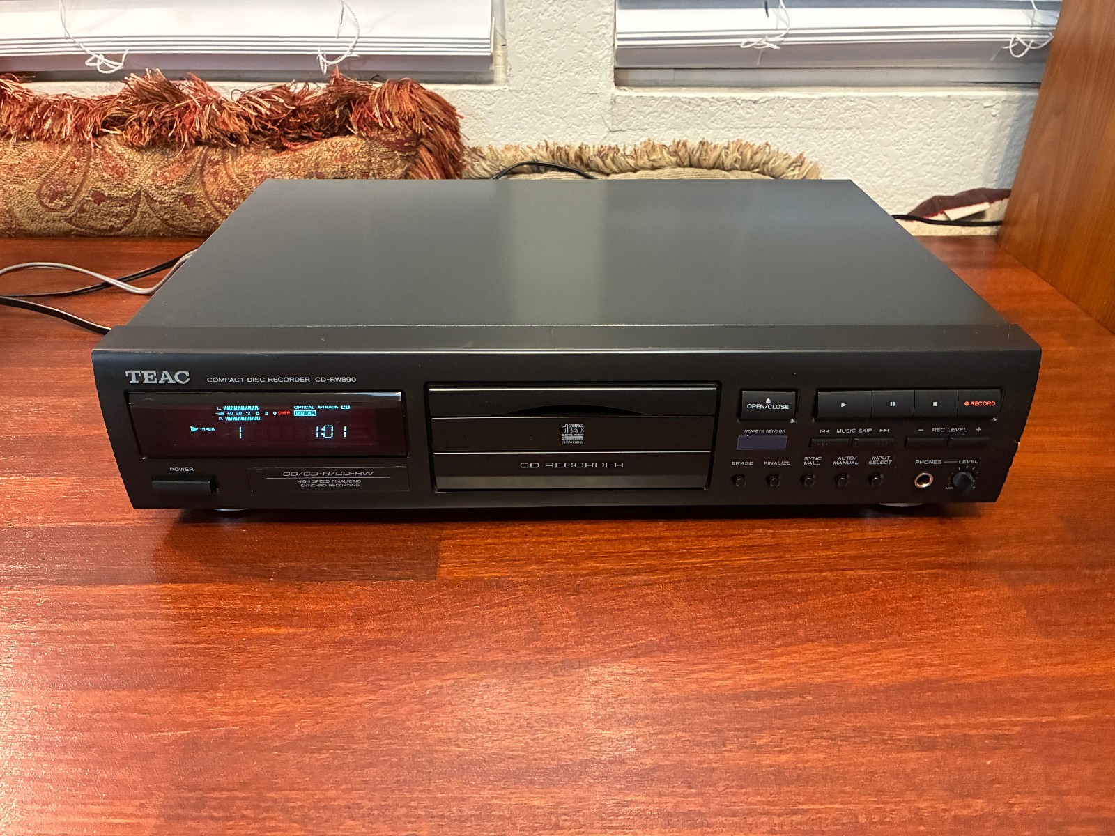 TEAC CD-RW890 コンパクトディスクレコーダー TEAC CD-RW890MK2-S CD Recorder Silver Japan CDRW890MK2 II S