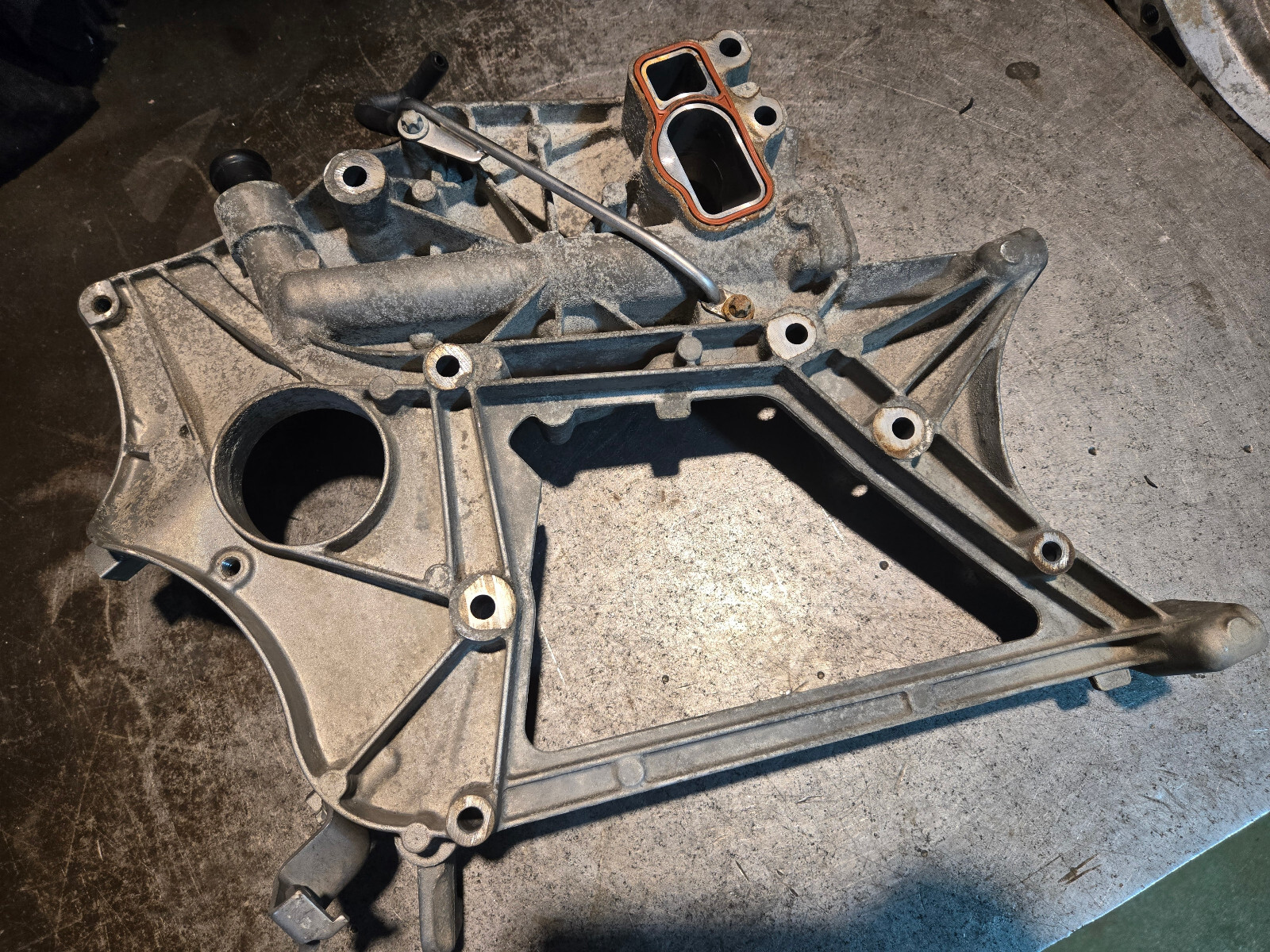 MERCEDES SPRINTER W906 2.1 DIESEL WATER PUMP BRACKET A6512011509 - Picture 9 of 12