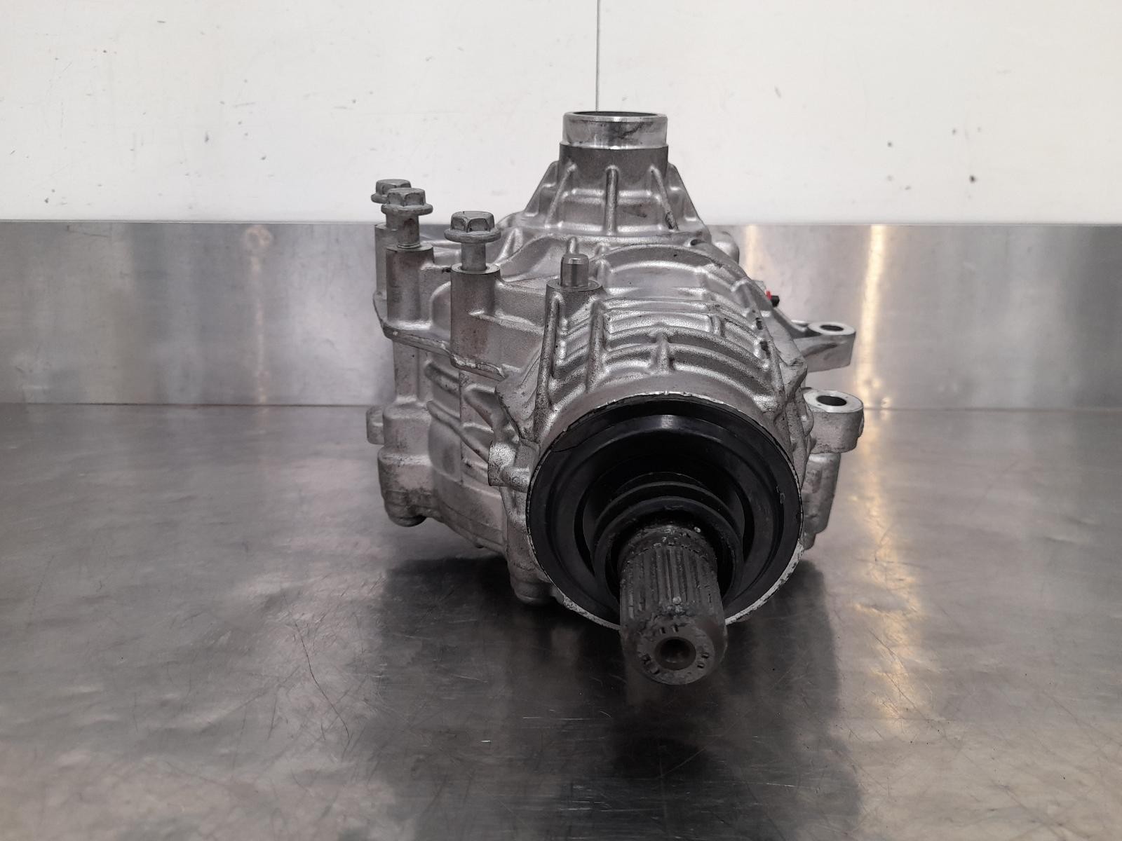 2021 Maserati Levante DIFFERENTIAL CENTRE FRONT AUTO PETROL 3.0 07/2016-2024 6718 Kms image 2