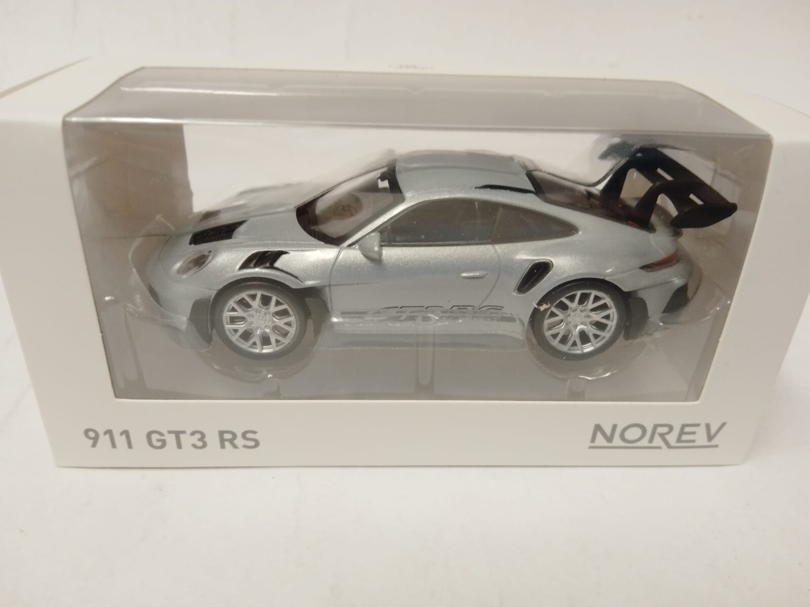 Norev Porsche 911 GT3 RS Arctic Grey Pyro Red 2022 1/18 Norev Porsche 911 GT3 RS Arctic Grey Pyro Red 2022 1/18
