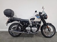 2017 Triumph Bonneville T100, 4,477 Miles, Small Screen, Rear Carrier & Top Case