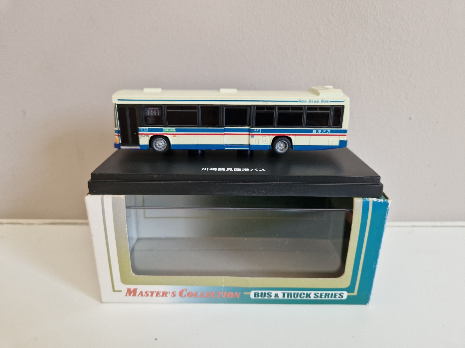 KIA 観光バス 1/32スケール Kia Tourist Bus 1/32 Scale | eBay