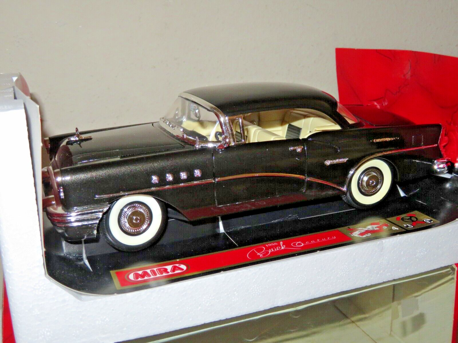 Mira 1955 Buick Century Convertible 1:18 Scale Diecast