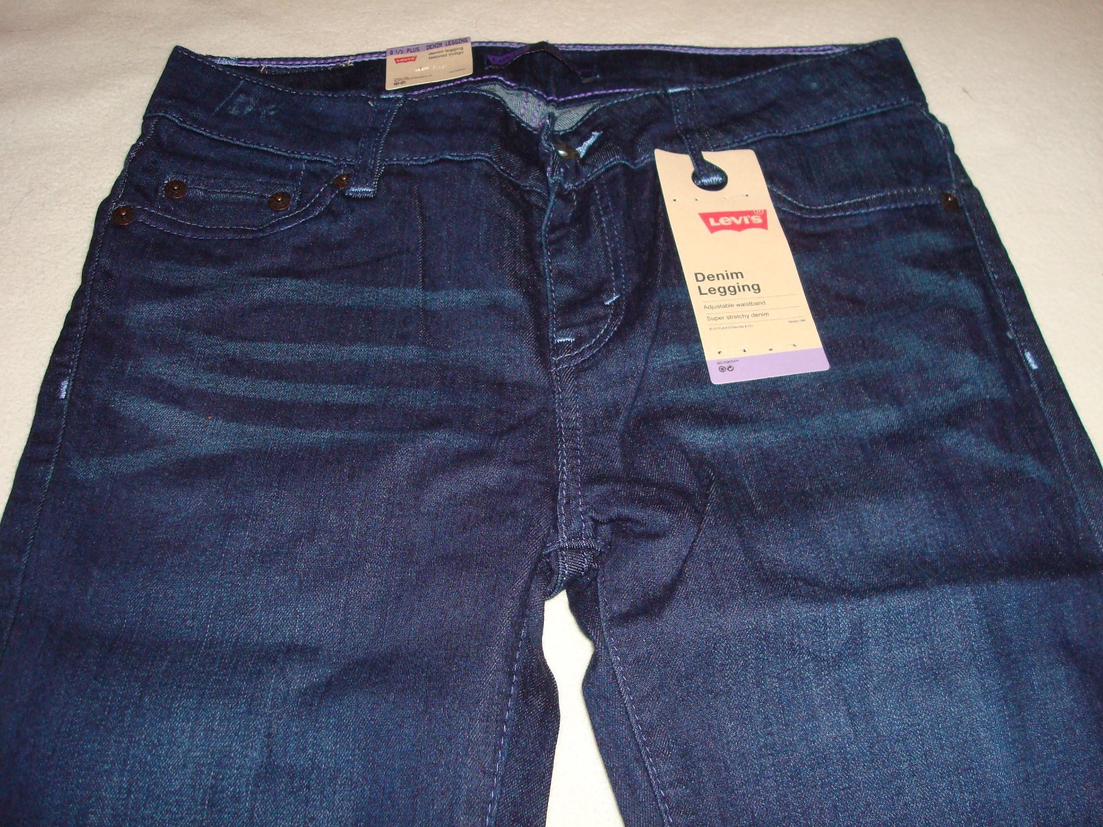 Girl  Levis   Denim Leggings, Stretch 10 1/2 Plus  NWT