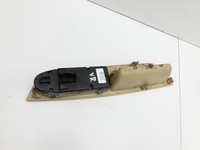 BMW X5 E70 07-10 Fensterheberschalter Schalter Links Vorne BMW X5 E70 07-10 07.10.2008 9122121 9122121-01 gebraucht Vorschau 4