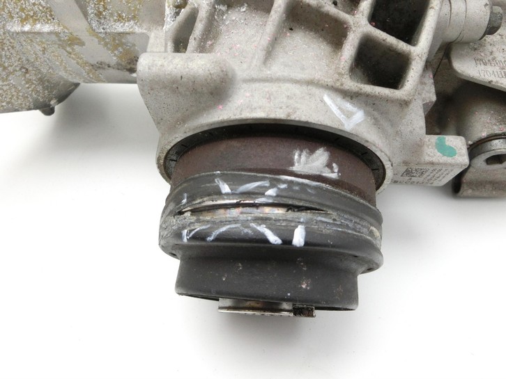 Jeep Compass II 17-21 2,0 103KW 4WD Verteilergetriebe Getriebe Jeep Compass II 17-21 12.03.2019 68292771AB... Vorschau 2