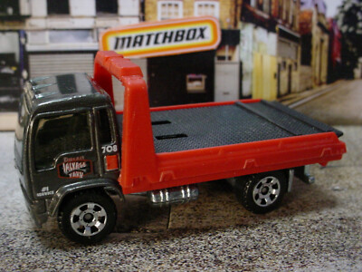 2009 Matchbox Service Center DELIVERY TRUCK charcoal/red flatbed; SALVAGE LOOSE