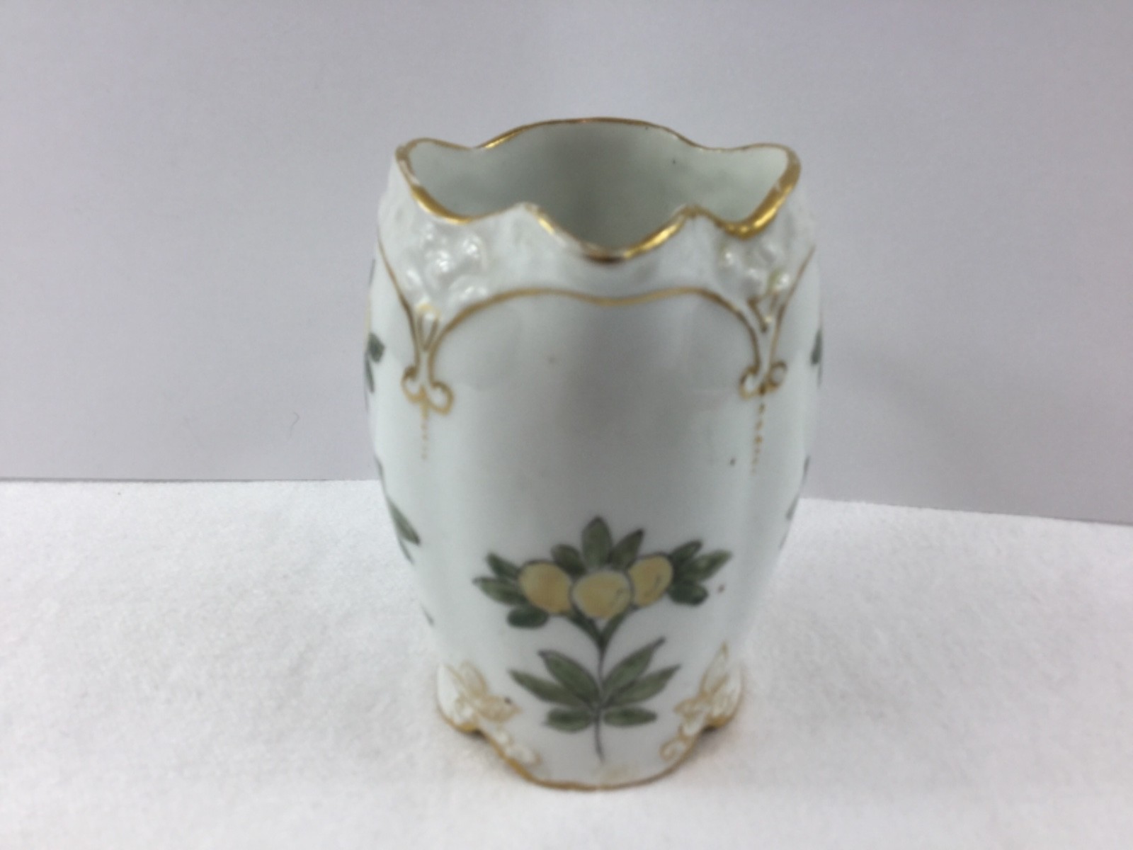 Richmond Z.S. & Co. Bavaria Lemon Tree Creamer