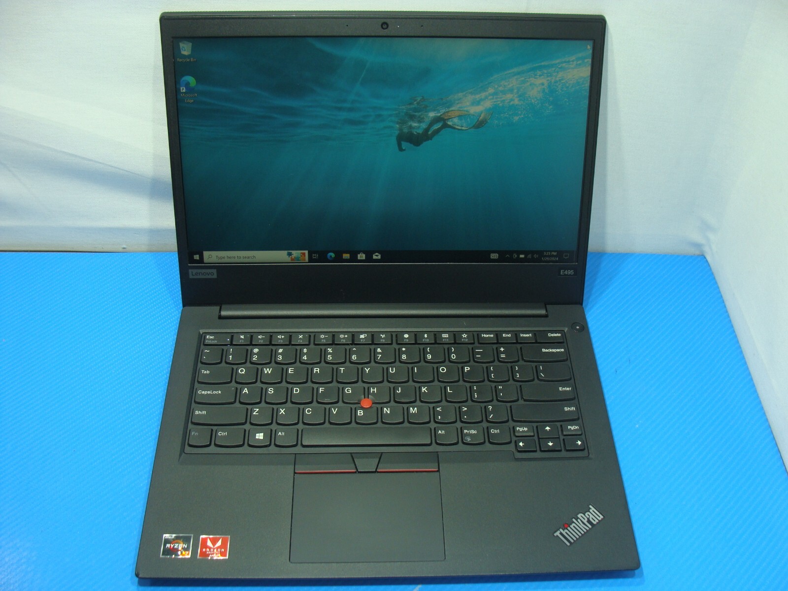 Lenovo ThinkPad E495 14 Lenovo ThinkPad E495 14